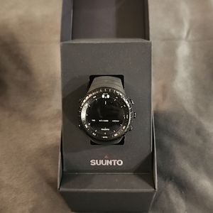 SUUNTO Core All Black, Outdoor Sports Watch with Storm Alarm, Altimeter